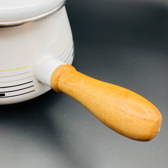Vintage White Gray Yellow Stripes Enamel Fondue Pot and Lid Wood Handle Saucepan - Picture 5 of 13